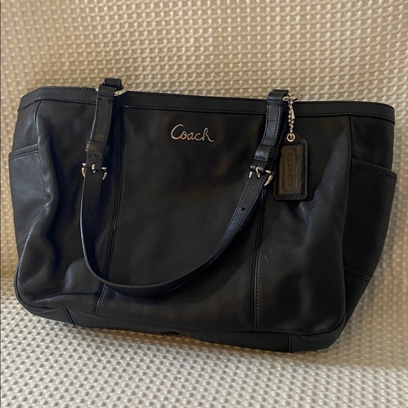 Coach Gallery East West Black Leather Zipper Tote bag purse - Picture 16 of 16